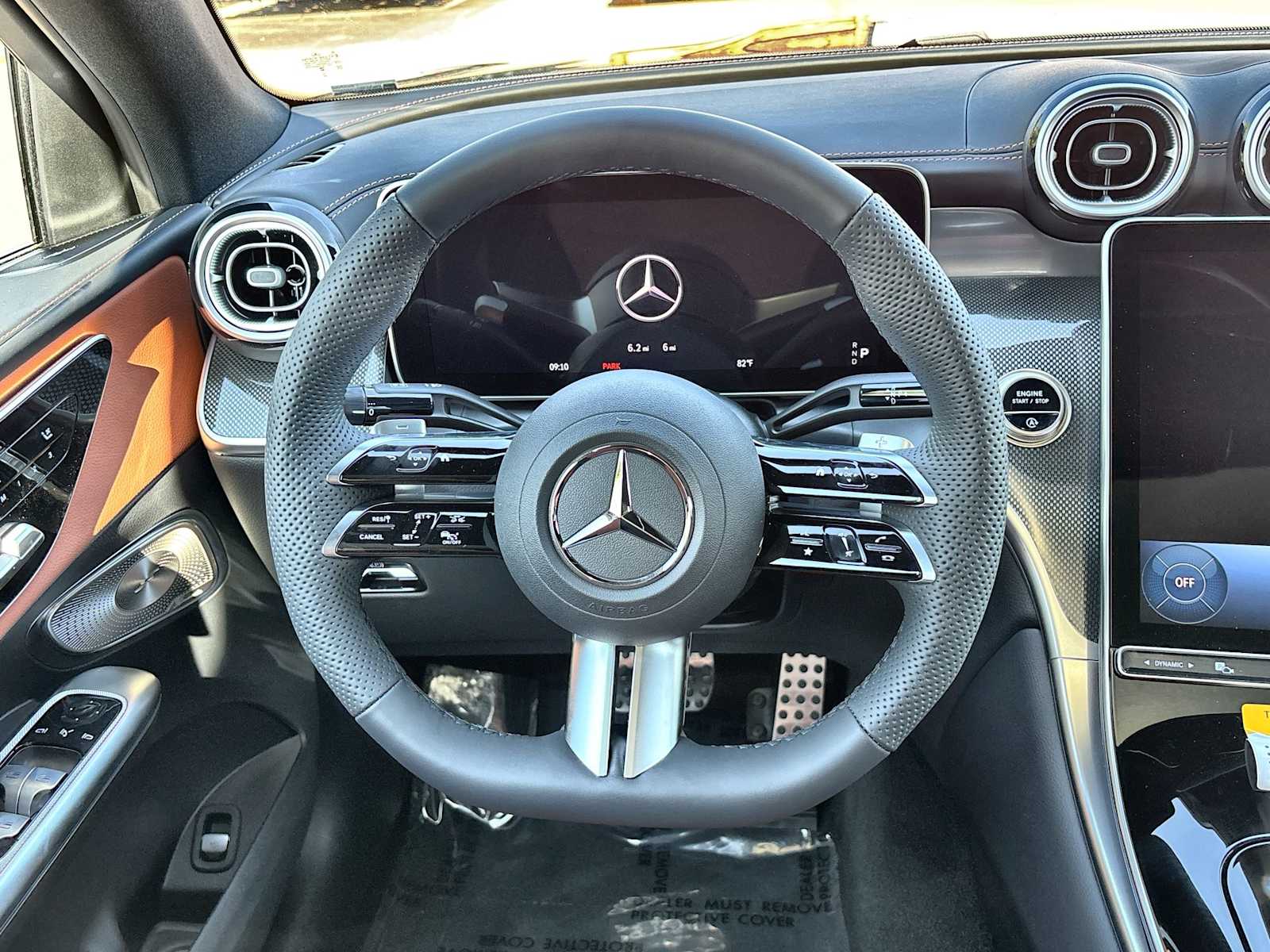 Thumbnail: 2026 Mercedes-Benz GLC - 21