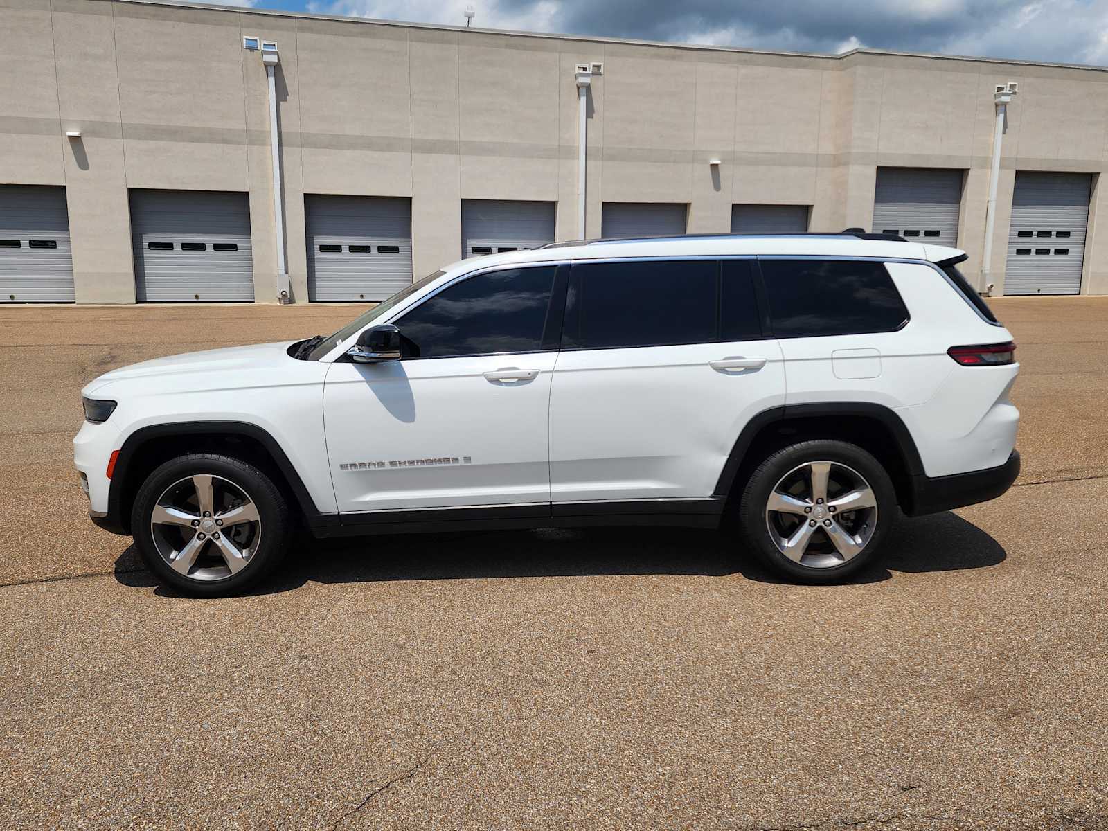 Thumbnail: 2021 Jeep Grand Cherokee L - 7