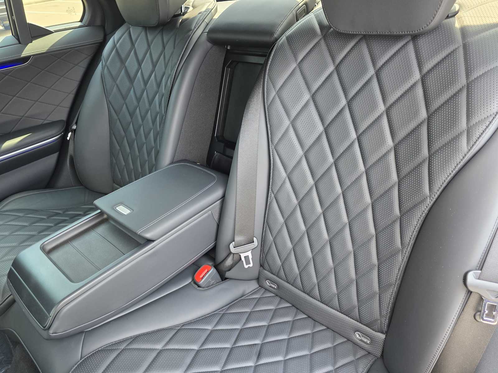 Thumbnail: 2025 Mercedes-Benz S-Class - 18