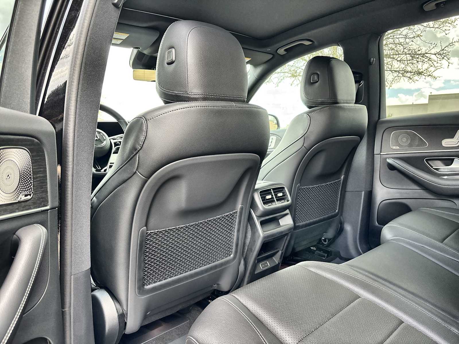 Thumbnail: 2026 Mercedes-Benz GLE - 18