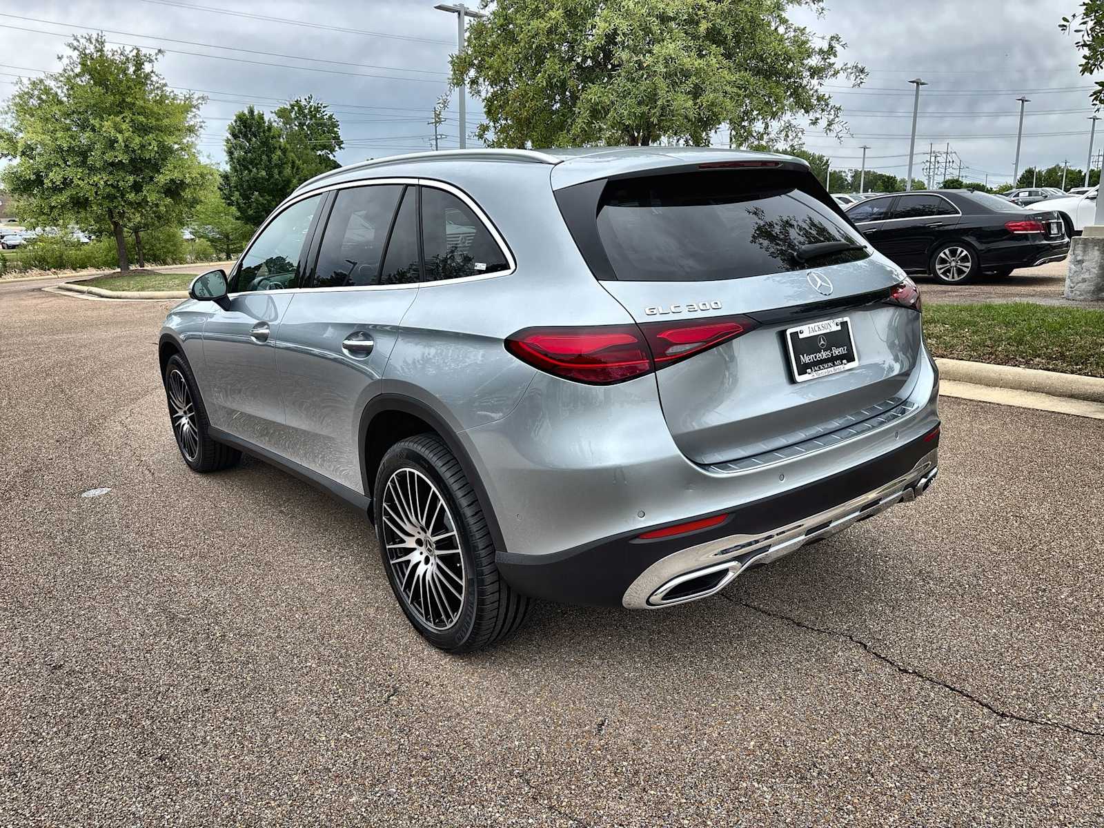 Thumbnail: 2026 Mercedes-Benz GLC - 6