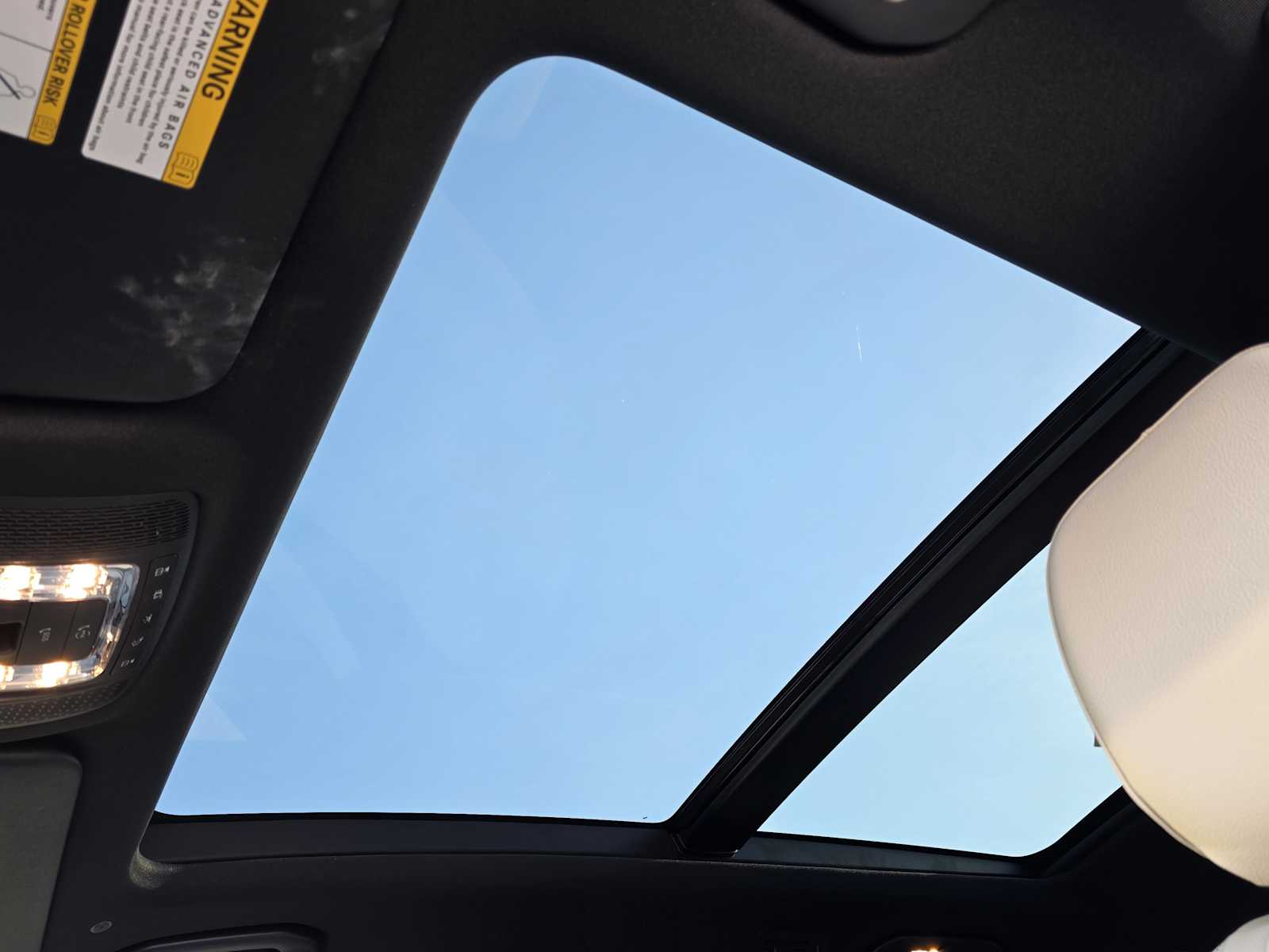 Thumbnail: 2025 Mercedes-Benz GLS - 11