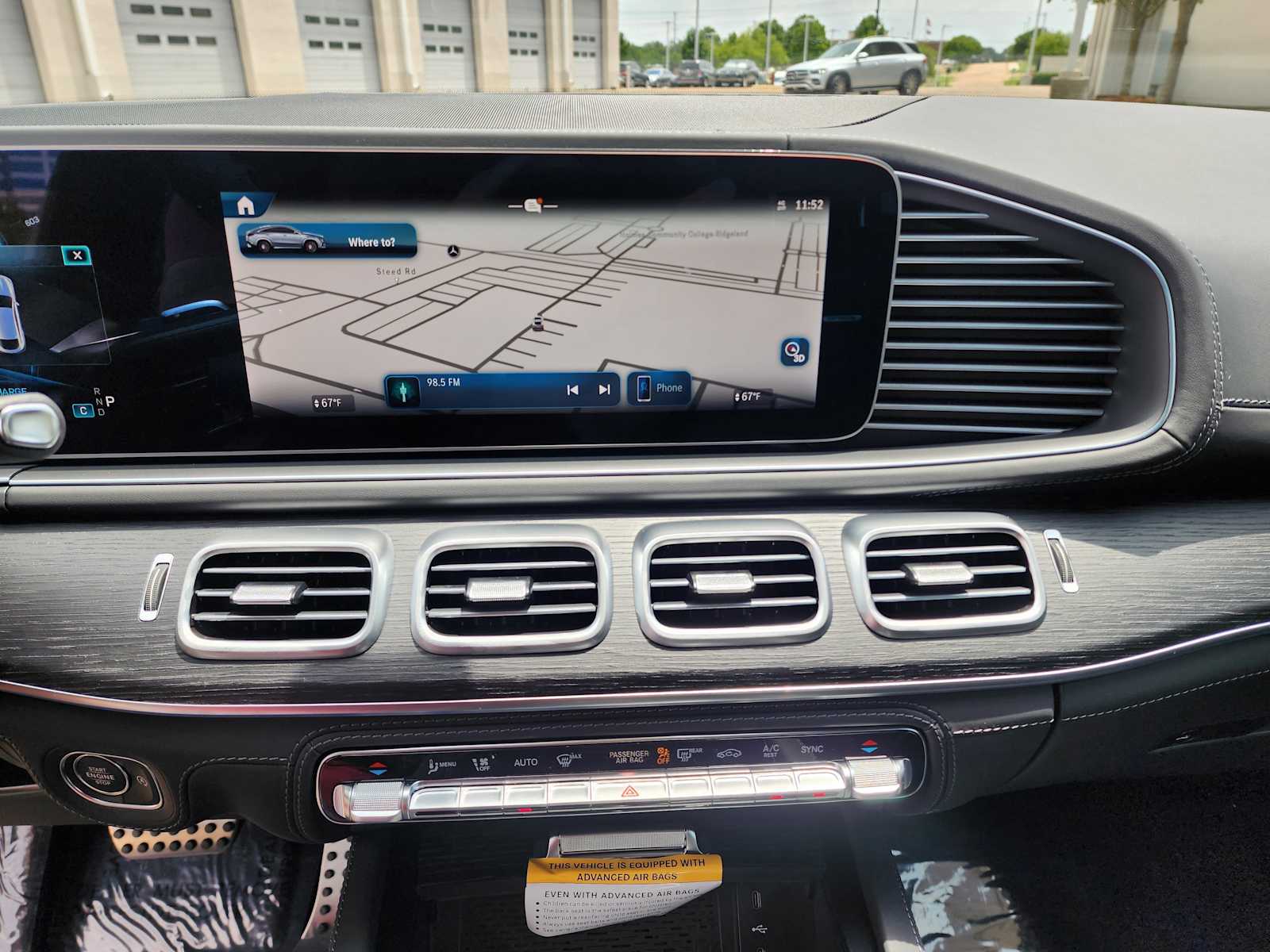 2025 Mercedes Benz GLE AMG 63 S photo 4