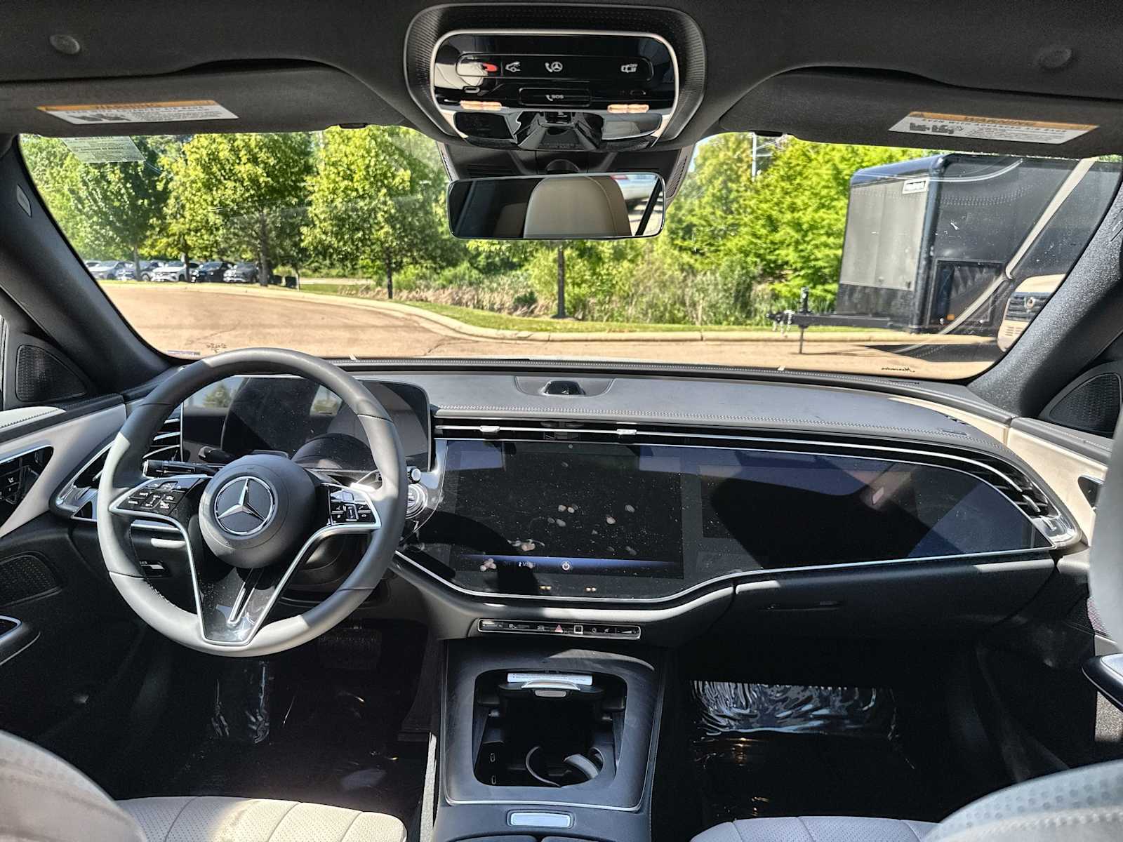 Thumbnail: 2026 Mercedes-Benz E-Class - 20