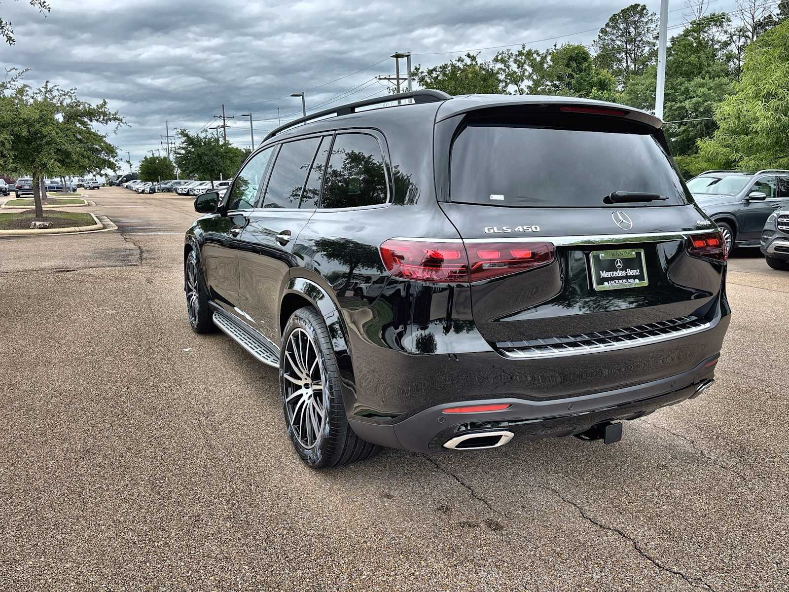 Thumbnail: 2026 Mercedes-Benz GLS - 6