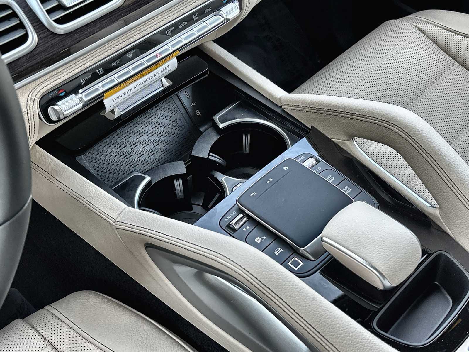 Thumbnail: 2026 Mercedes-Benz GLE - 22