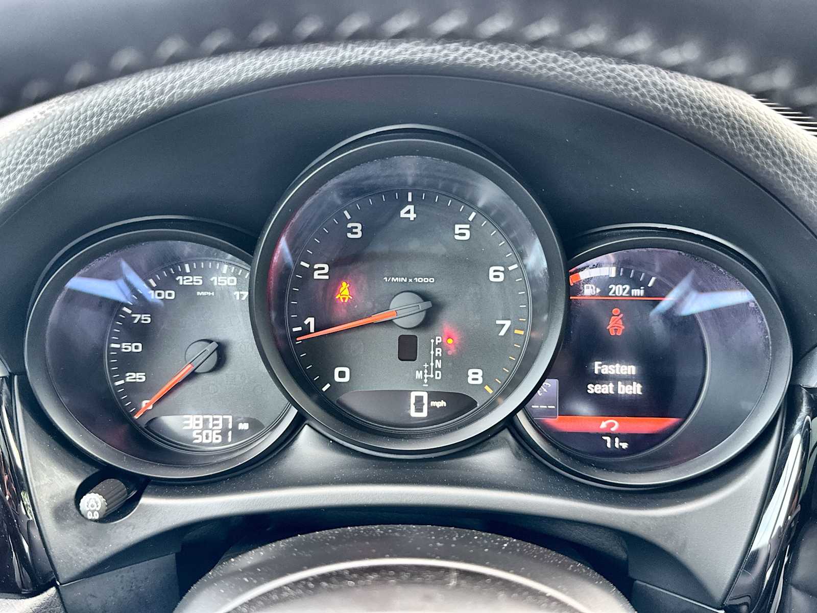 Thumbnail: 2020 Porsche Macan - 24