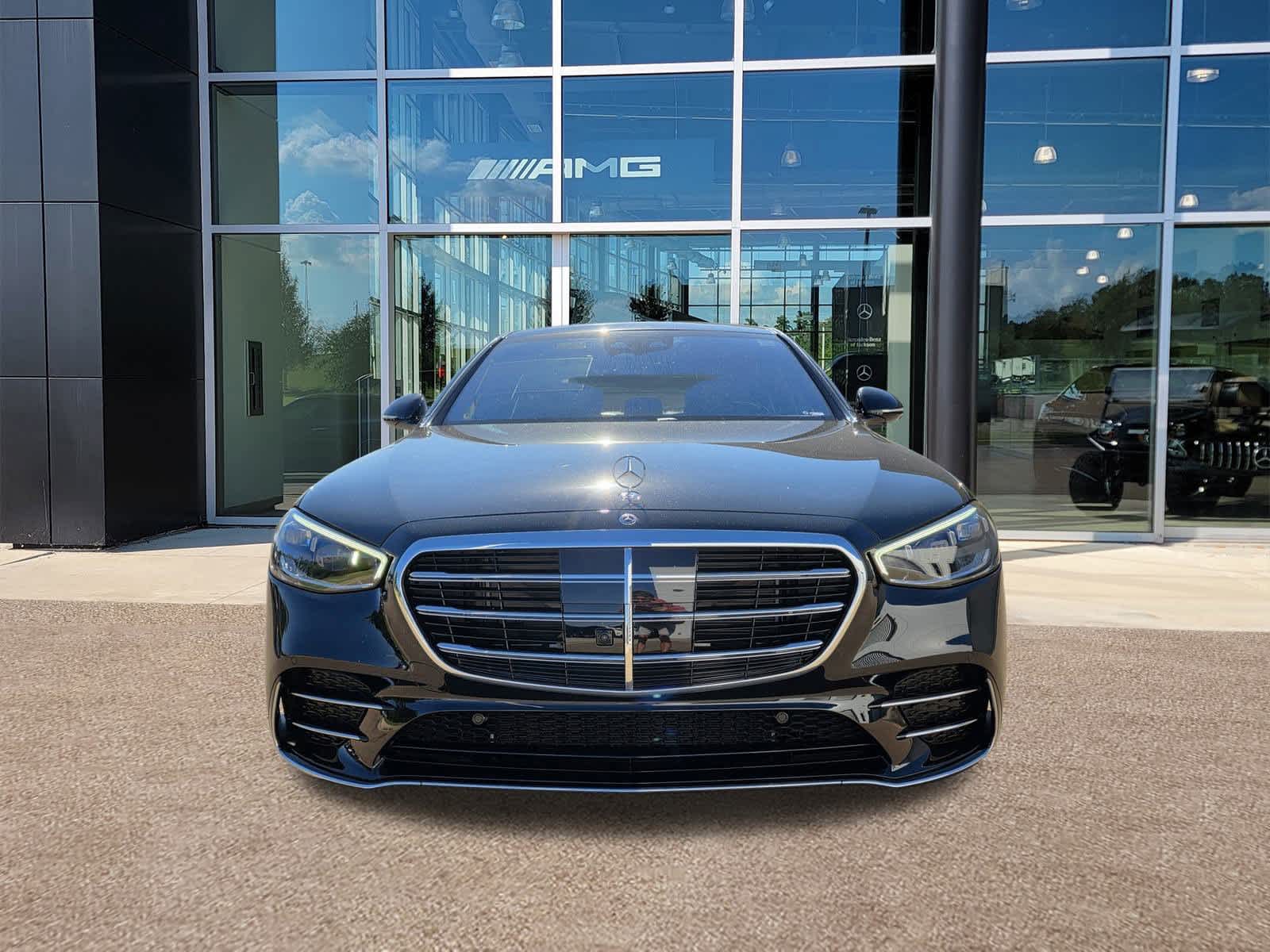 2026 Mercedes Benz S 500 4MATIC photo 2