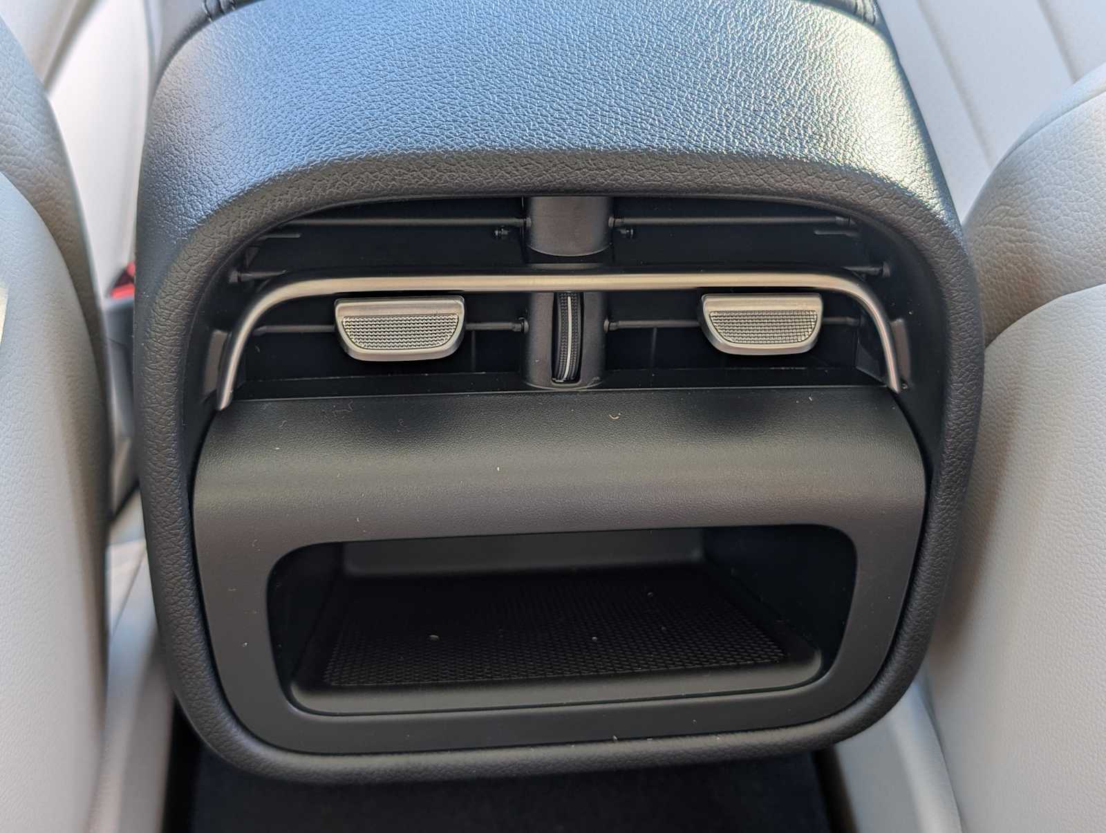 Thumbnail: 2026 Mercedes-Benz E-Class - 19