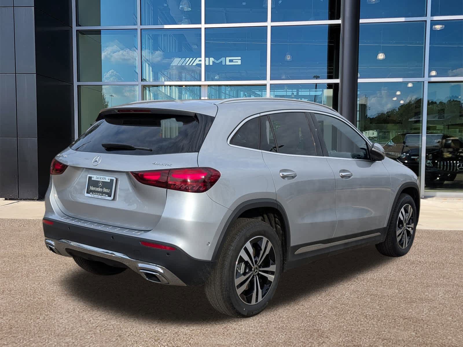 Thumbnail: 2026 Mercedes-Benz GLA - 4