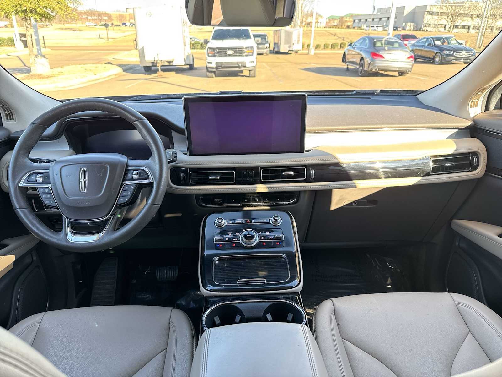 Thumbnail: 2023 Lincoln Nautilus - 14