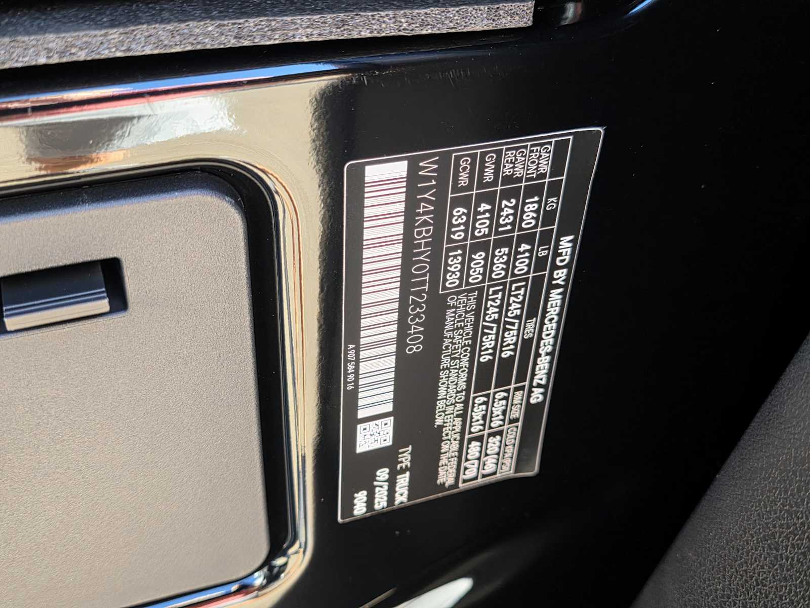 Thumbnail: 2026 Mercedes-Benz Sprinter - 15