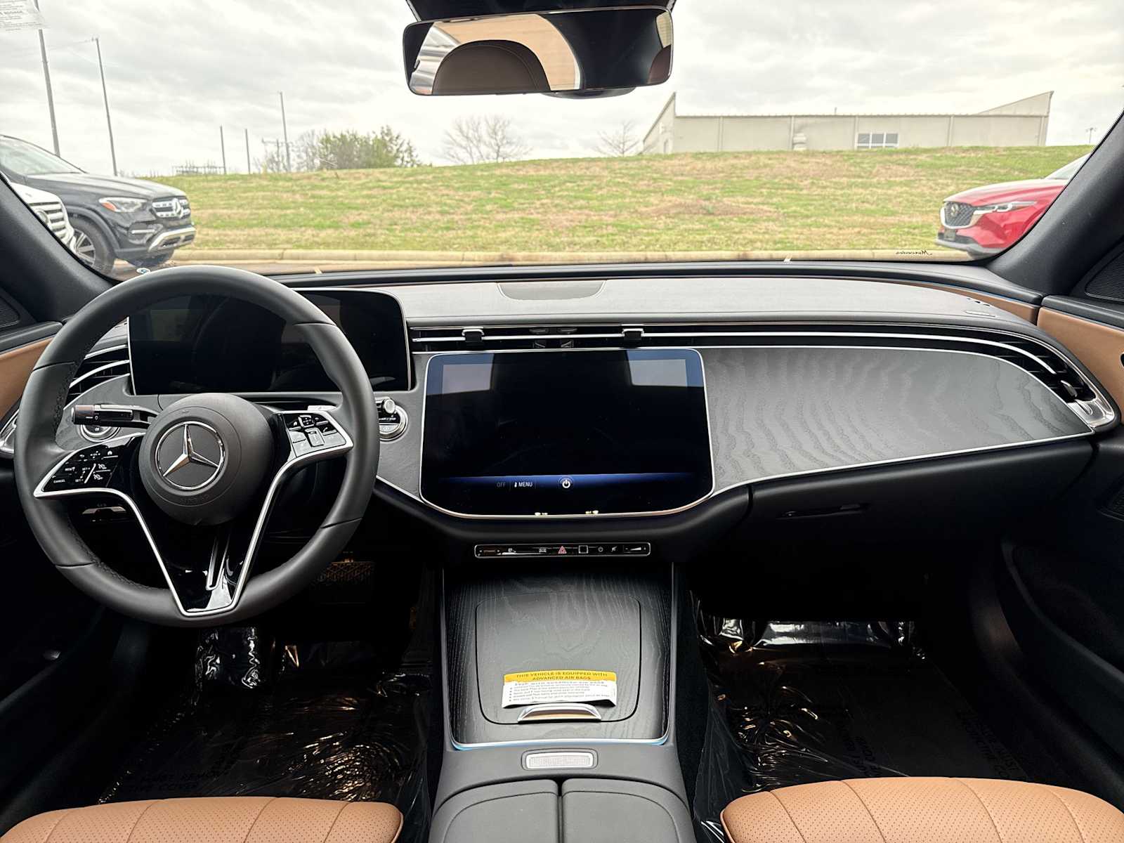 Thumbnail: 2026 Mercedes-Benz E-Class - 14