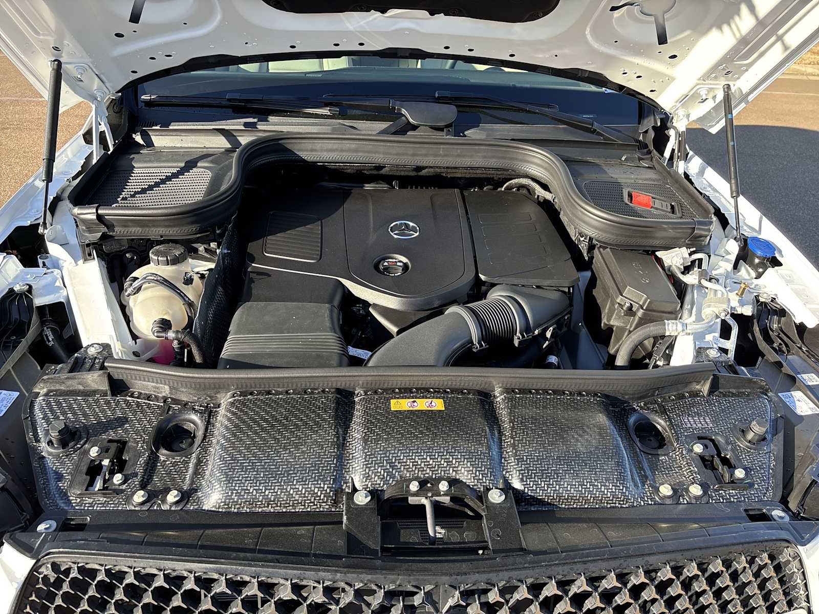 Thumbnail: 2026 Mercedes-Benz GLE - 13