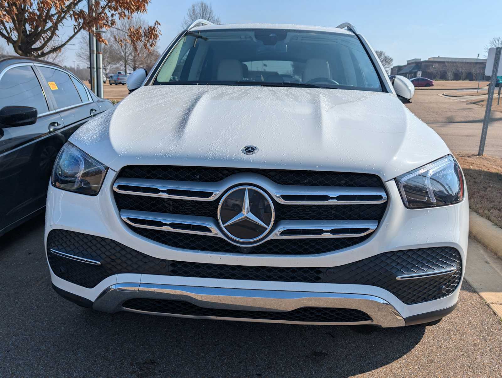 Thumbnail: 2023 Mercedes-Benz GLE - 2