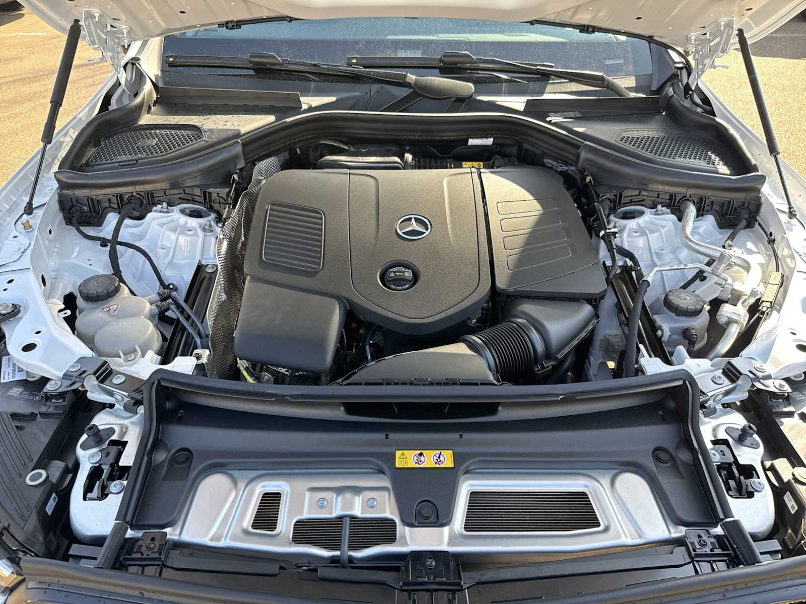 Thumbnail: 2026 Mercedes-Benz GLC - 13