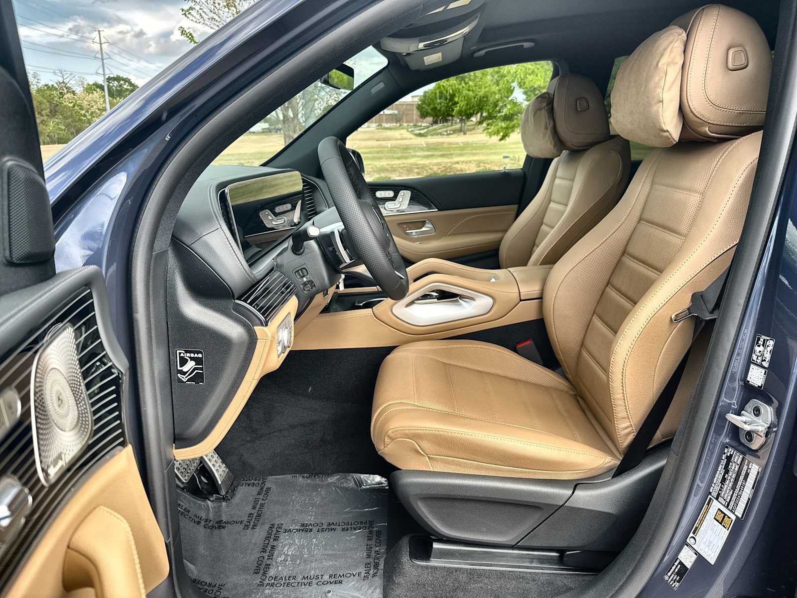 Thumbnail: 2026 Mercedes-Benz GLS - 2