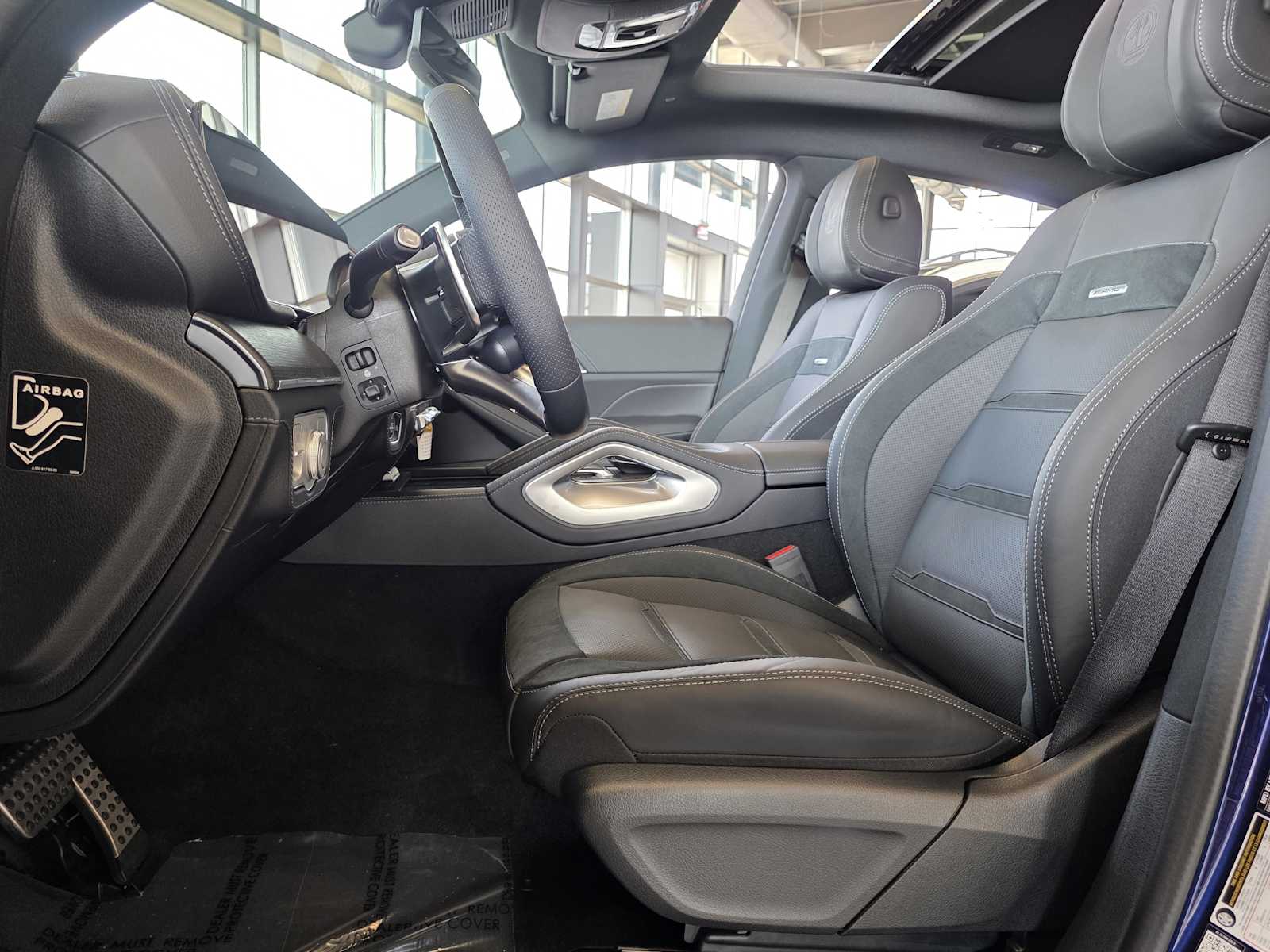 Thumbnail: 2026 Mercedes-Benz GLE - 8