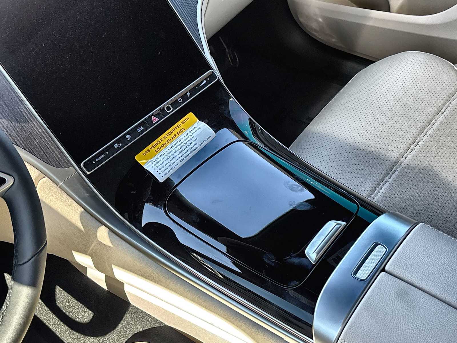 Thumbnail: 2026 Mercedes-Benz GLC - 22