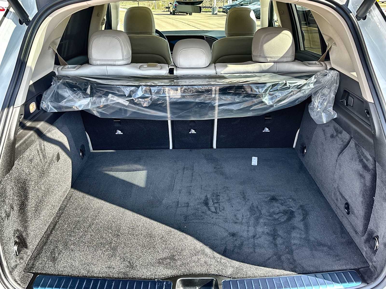 Thumbnail: 2026 Mercedes-Benz GLE - 17