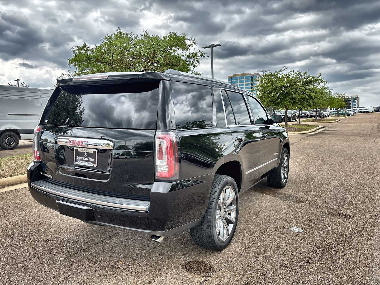 Thumbnail: 2019 GMC Yukon - 8