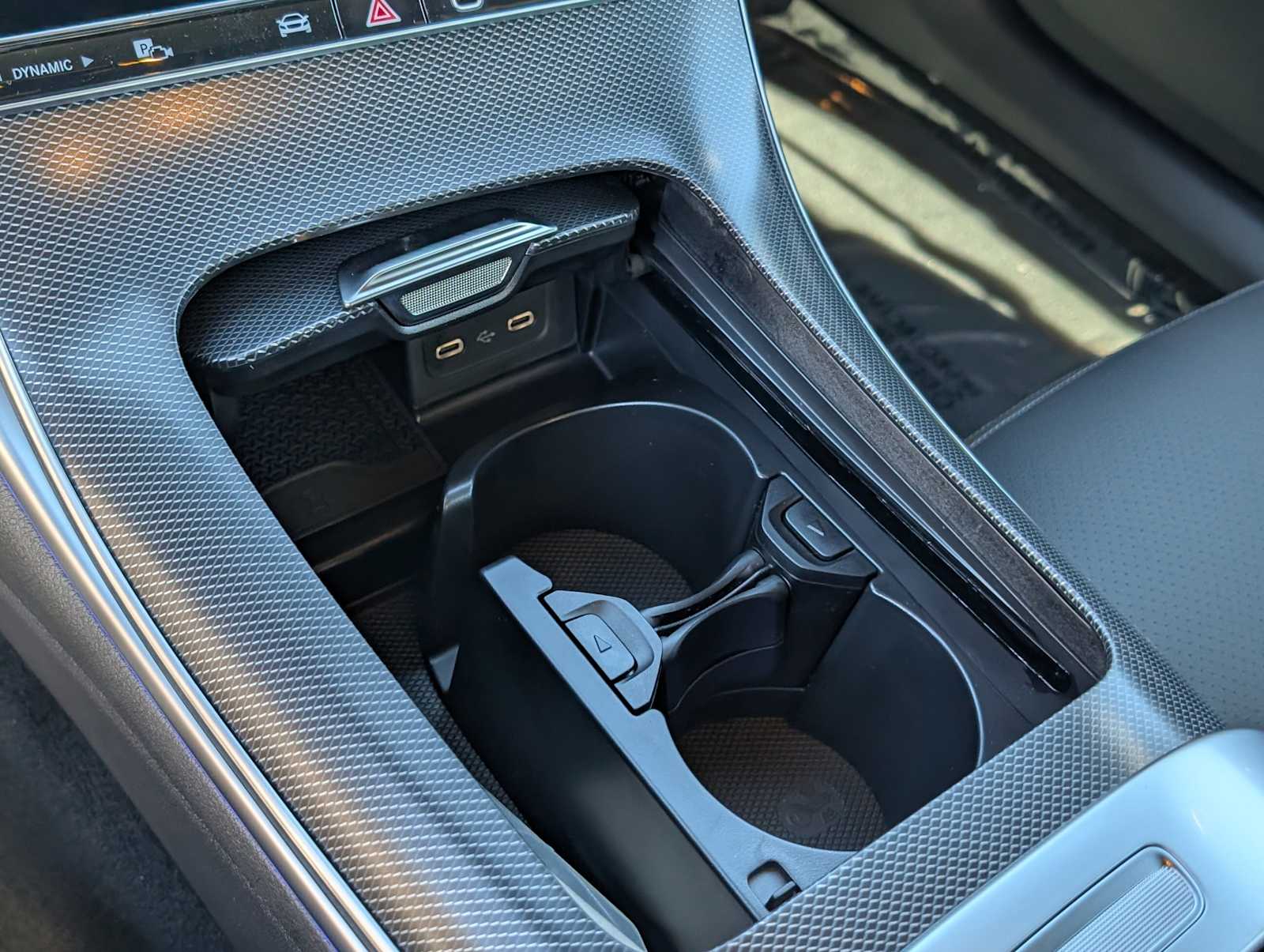 Thumbnail: 2026 Mercedes-Benz C-Class - 15