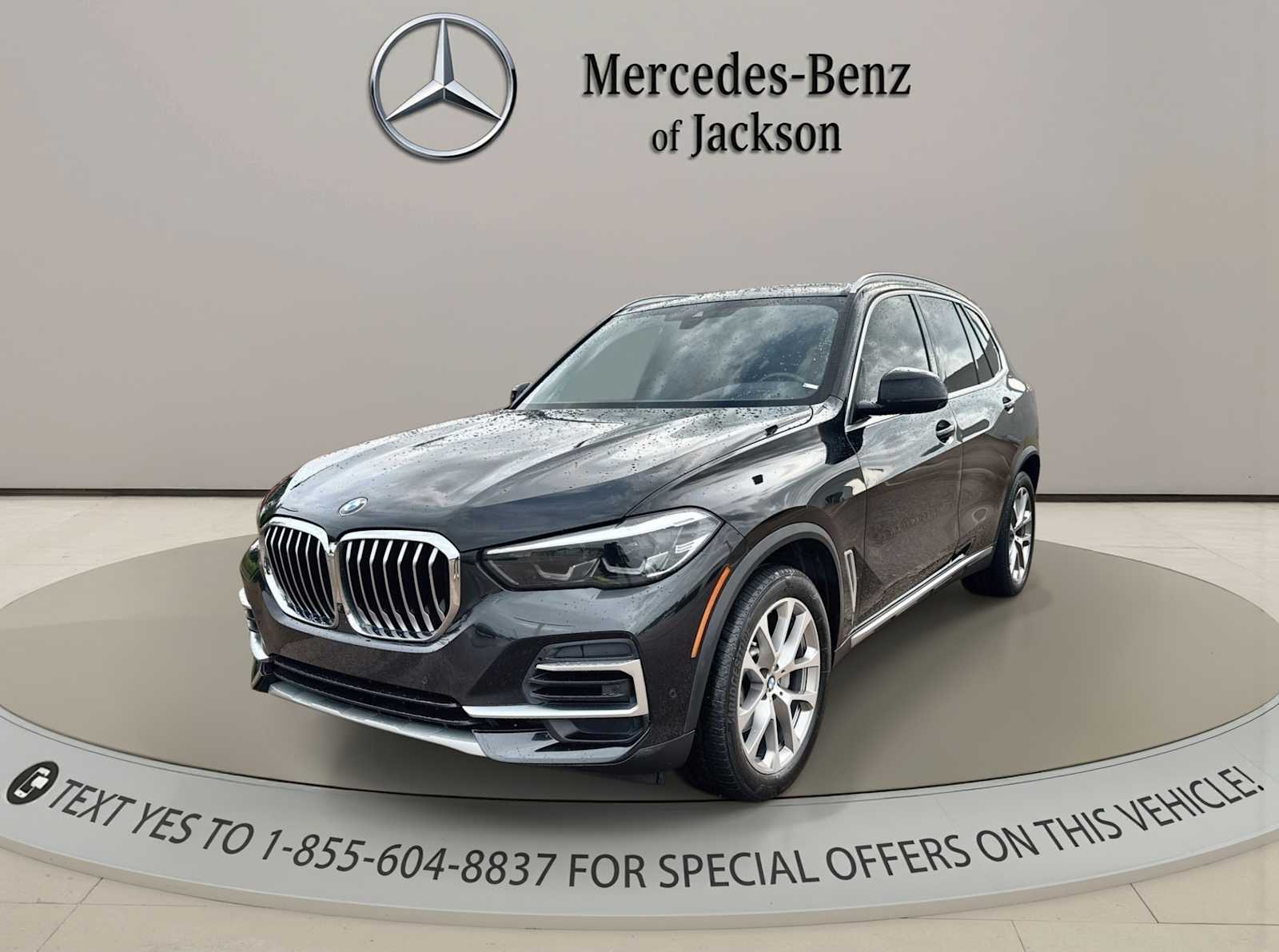 Thumbnail: 2023 BMW X5 - 1