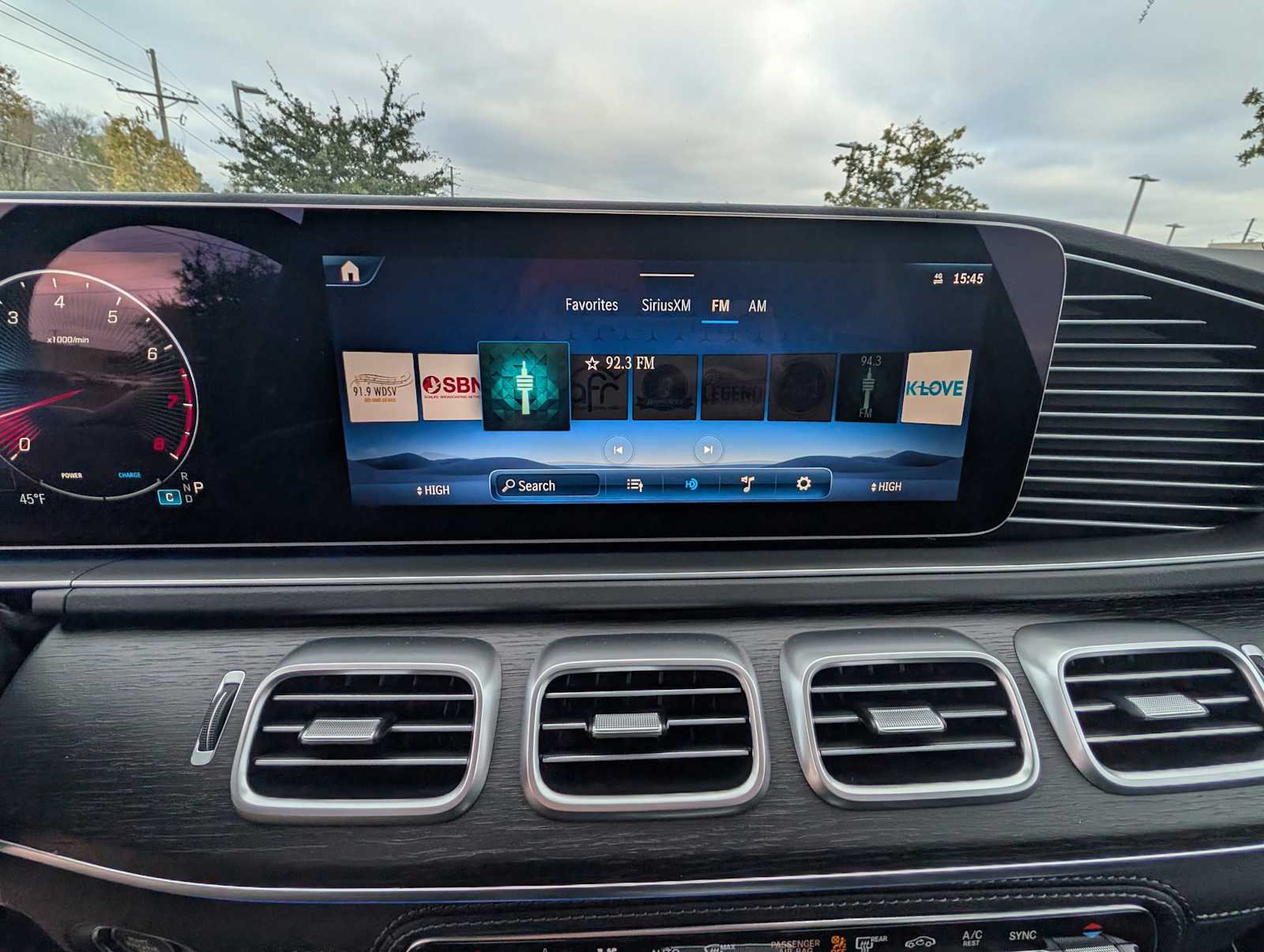 Thumbnail: 2026 Mercedes-Benz GLE - 12