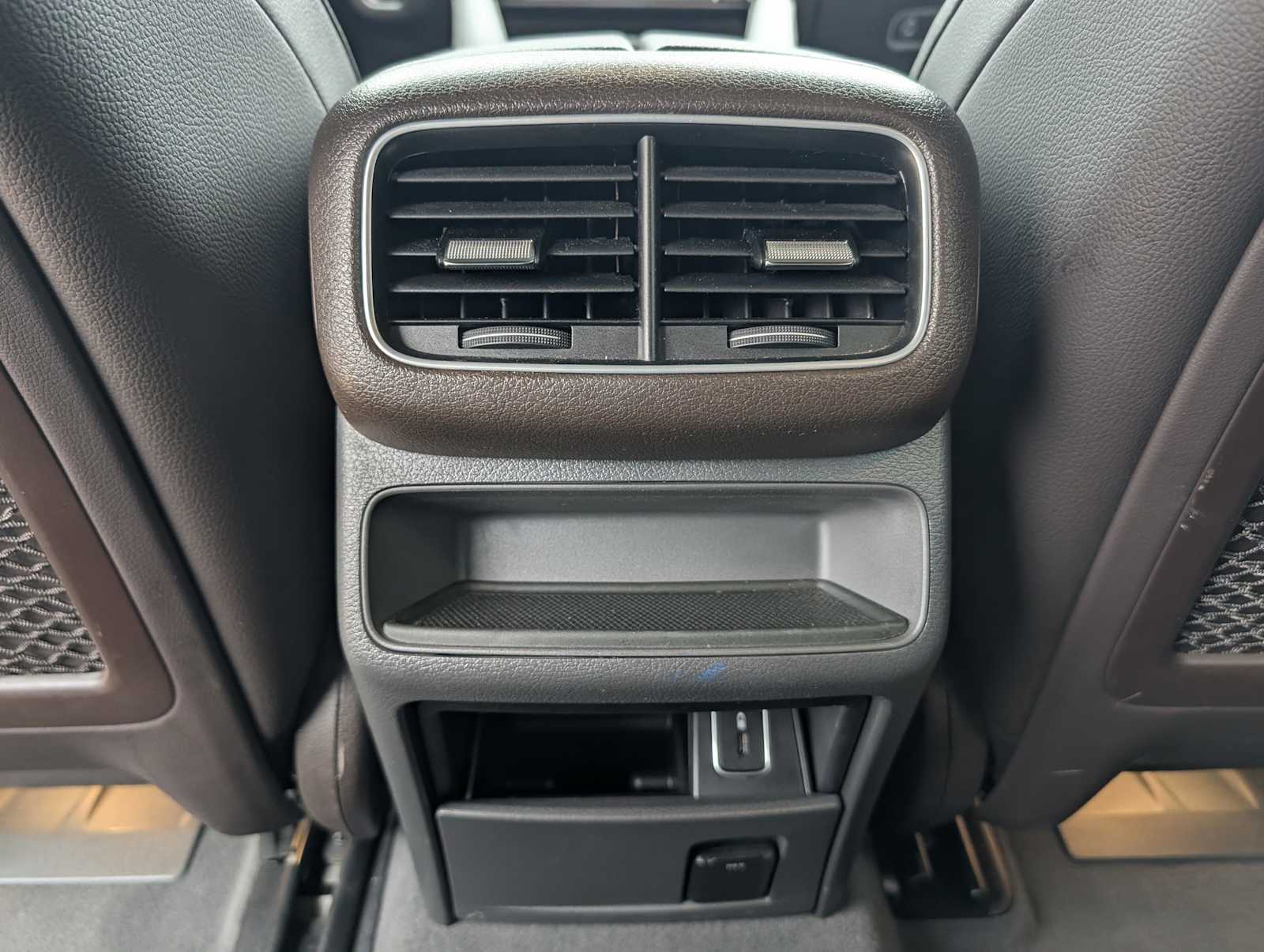 Thumbnail: 2020 Mercedes-Benz GLE - 25