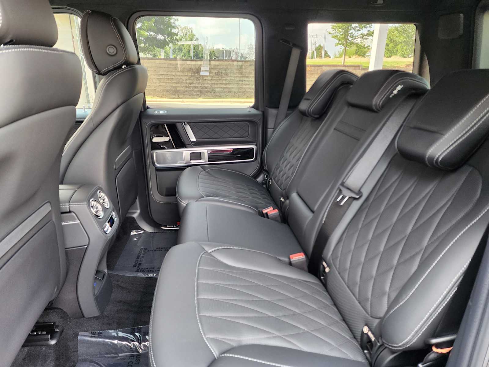 Thumbnail: 2025 Mercedes-Benz G-Class - 11