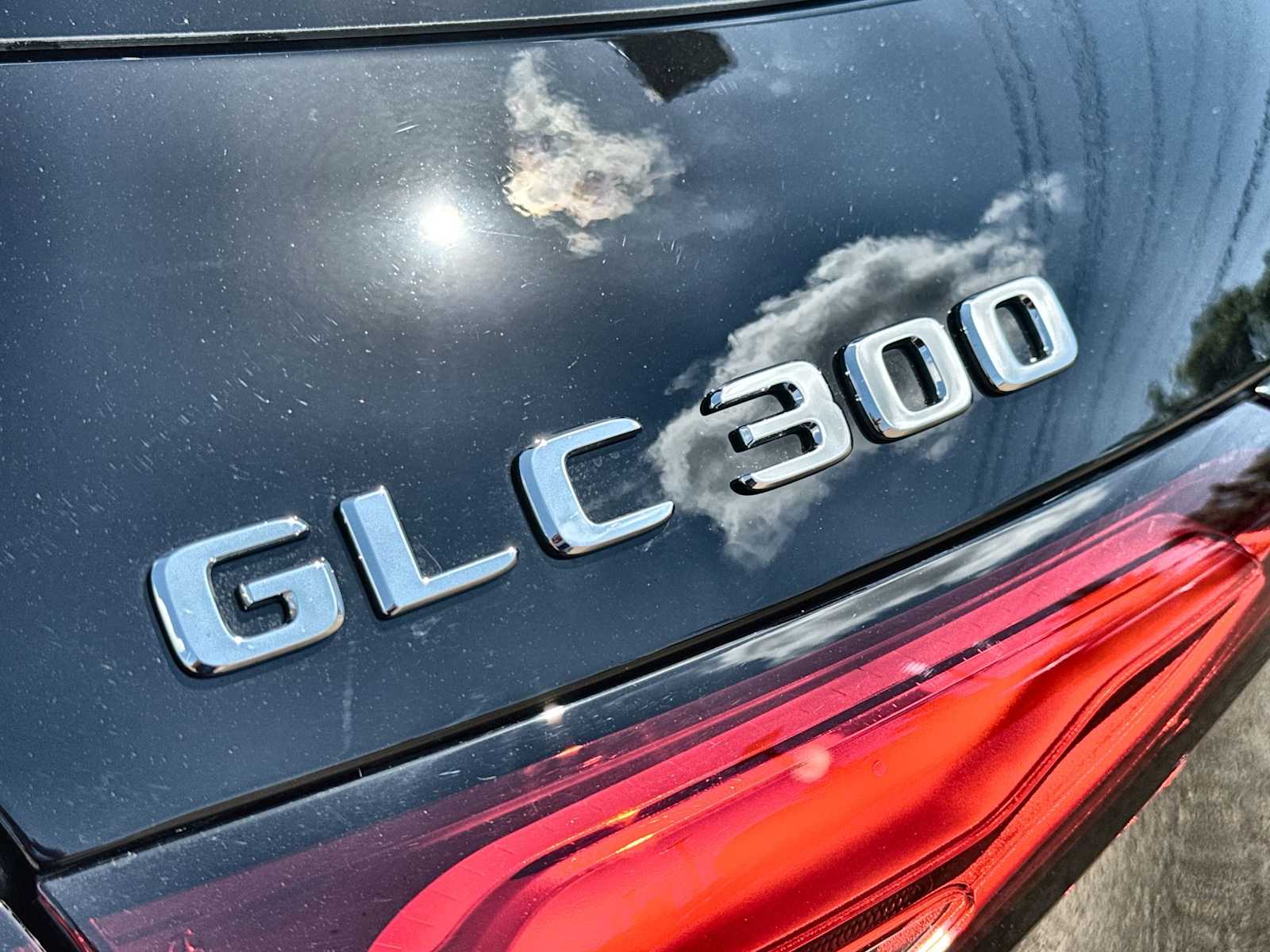 Thumbnail: 2026 Mercedes-Benz GLC - 15