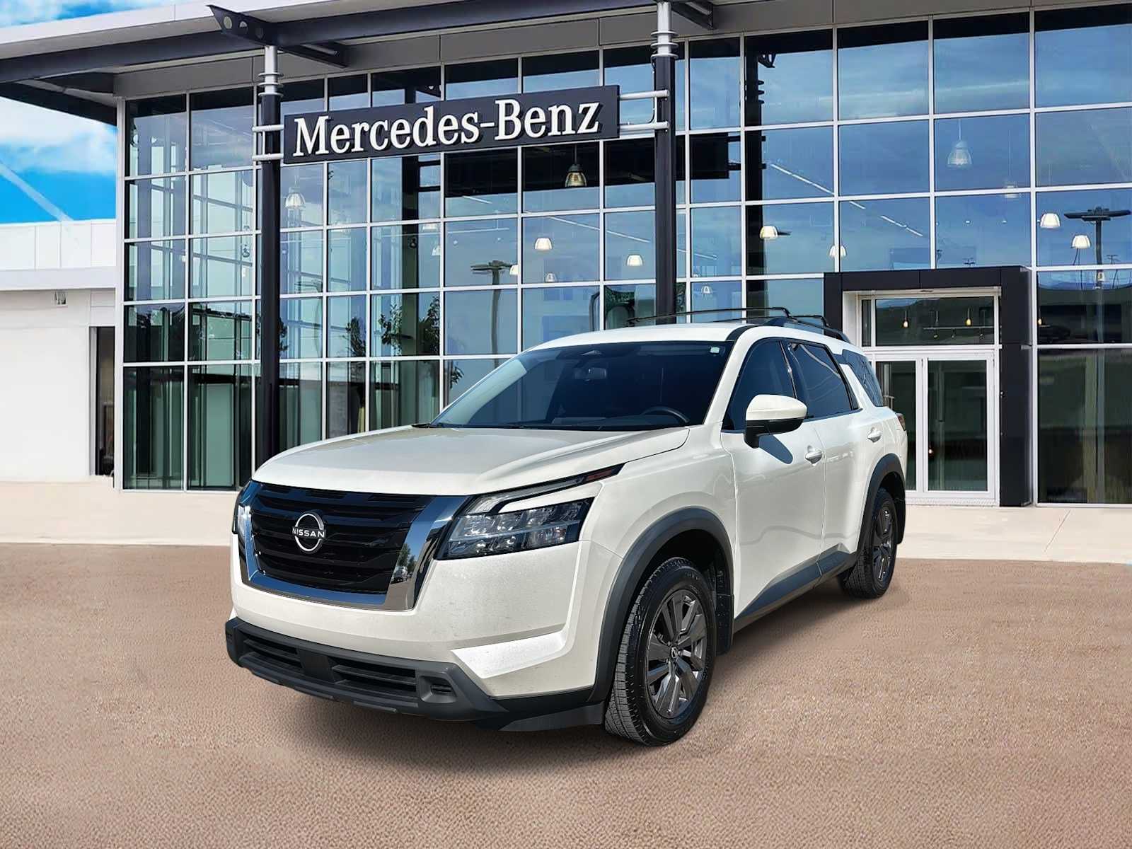Thumbnail: 2022 Nissan Pathfinder - 1