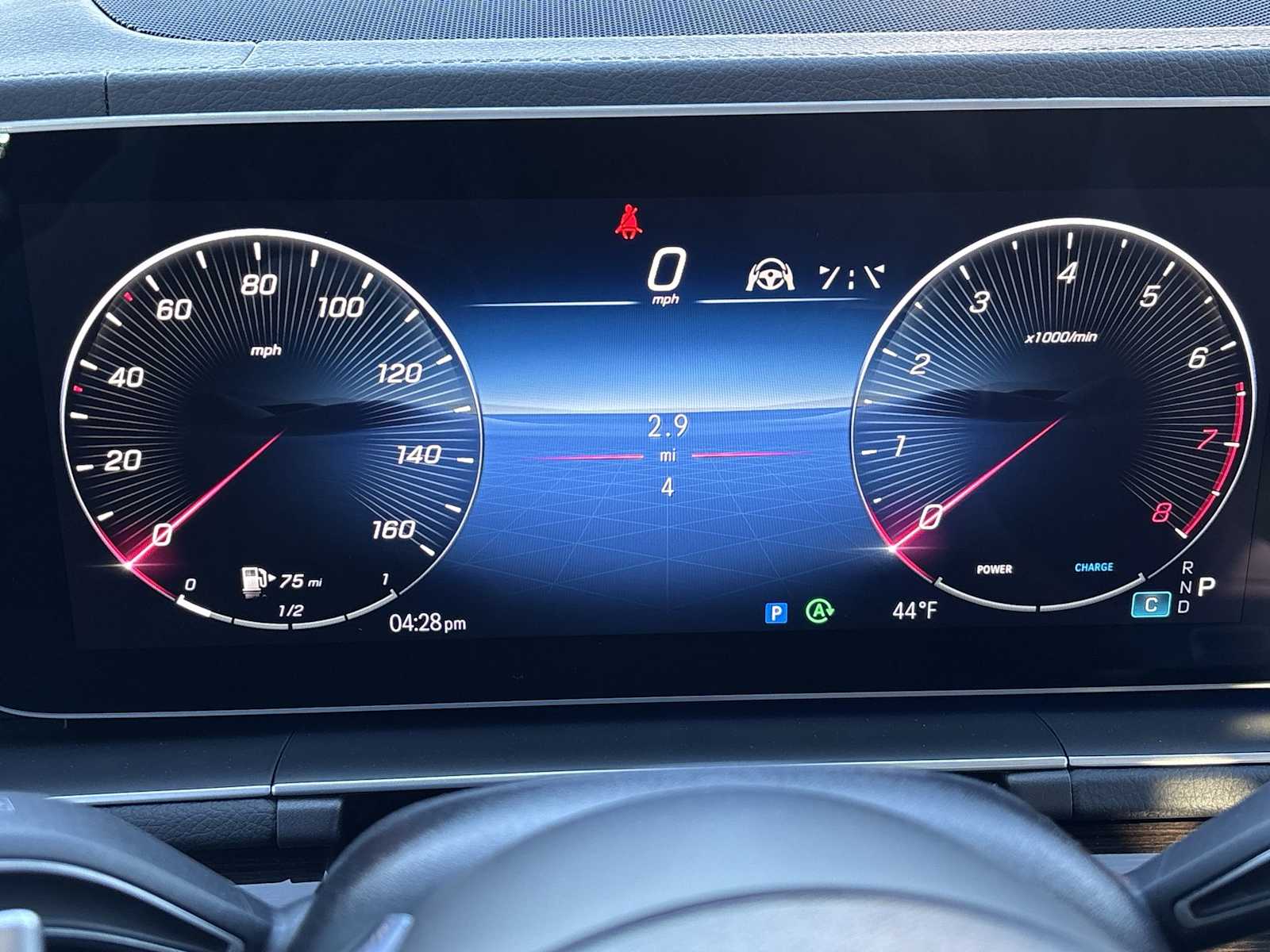 Thumbnail: 2026 Mercedes-Benz GLE - 25