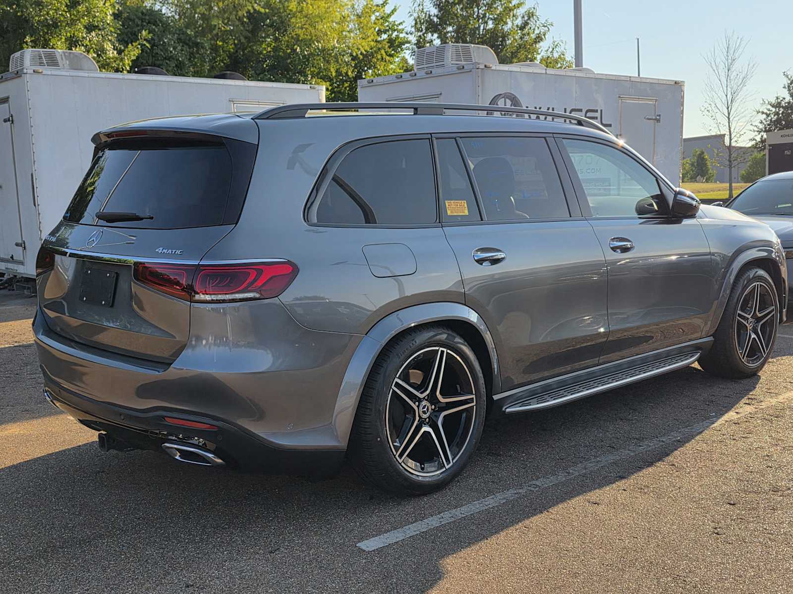 2023 Mercedes Benz GLS 450 4MATIC photo 2