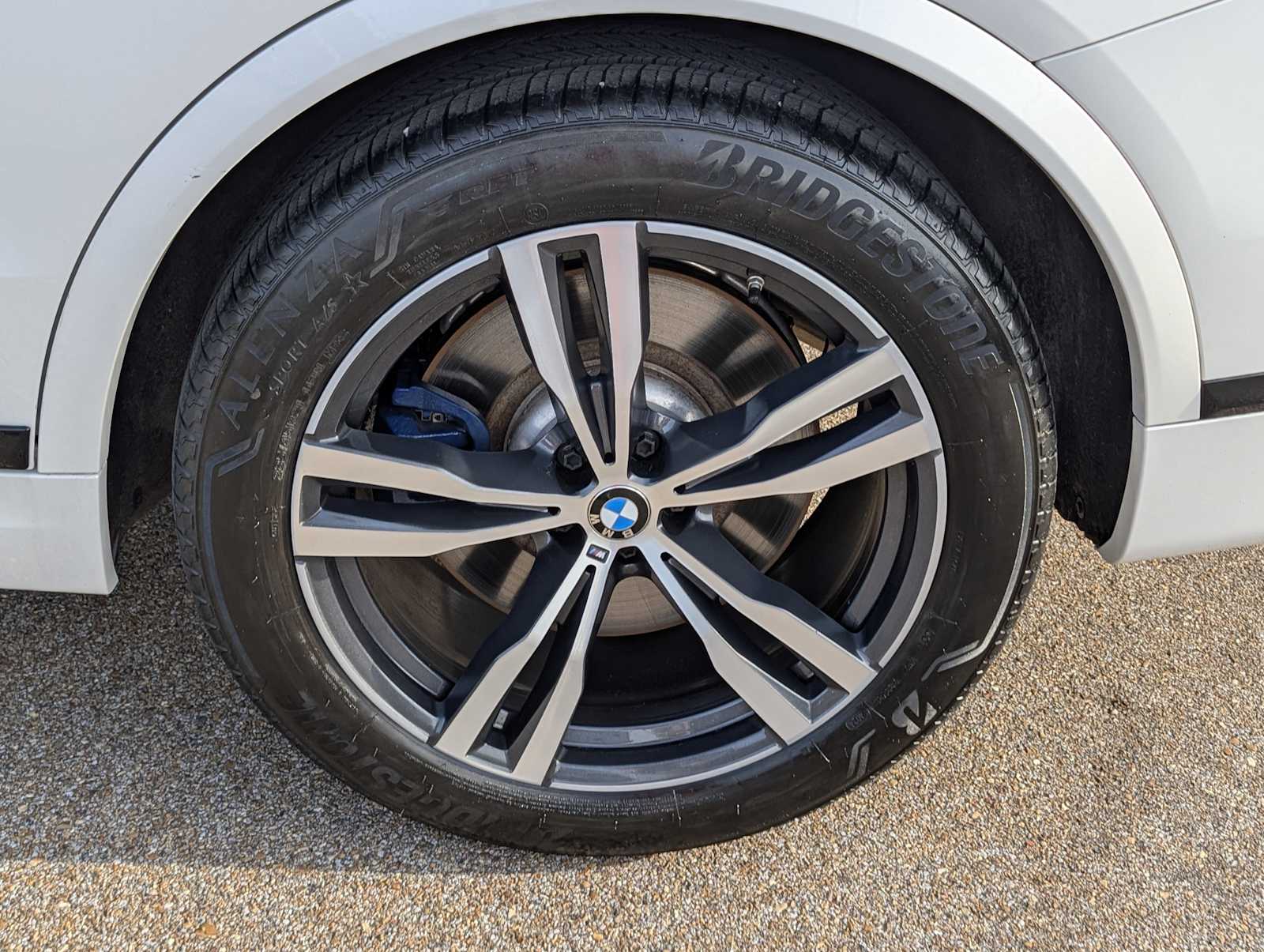 Thumbnail: 2024 BMW M6 - 28