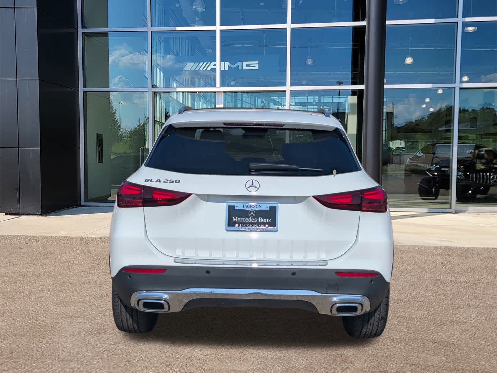 Thumbnail: 2026 Mercedes-Benz GLA - 5