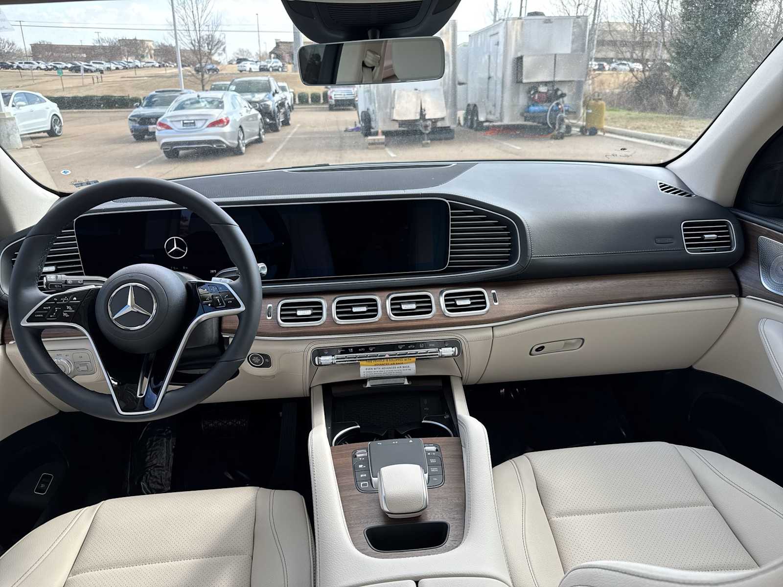 Thumbnail: 2026 Mercedes-Benz GLE - 14