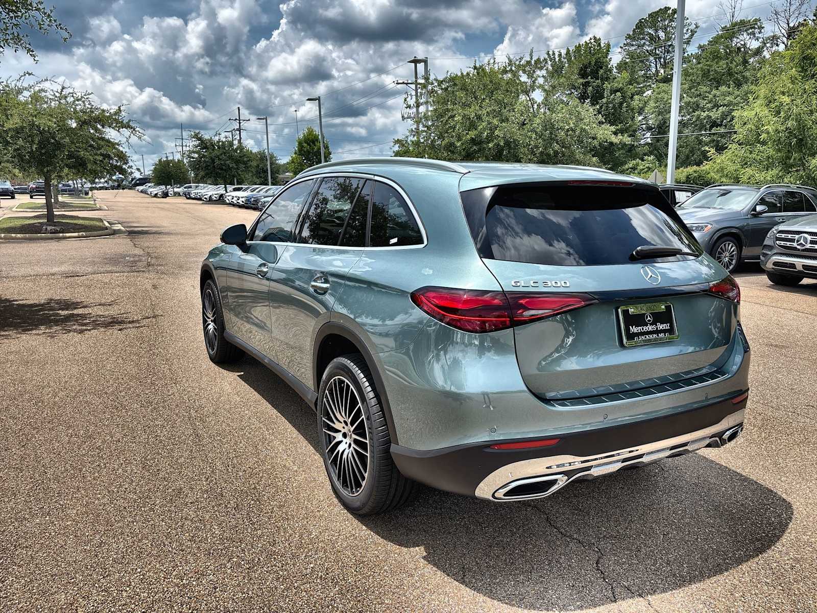 Thumbnail: 2026 Mercedes-Benz GLC - 6
