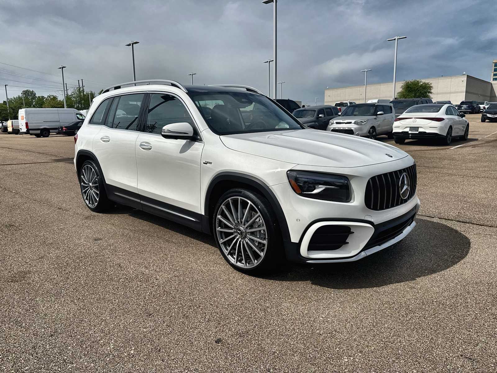 Thumbnail: 2026 Mercedes-Benz GLB - 11