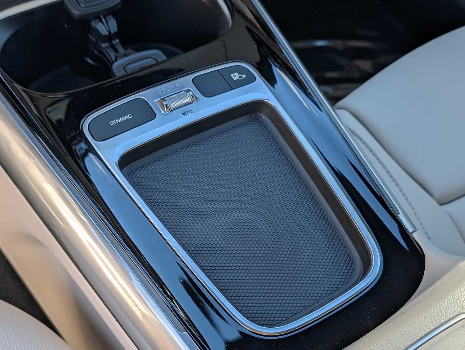 Thumbnail: 2026 Mercedes-Benz GLA - 13