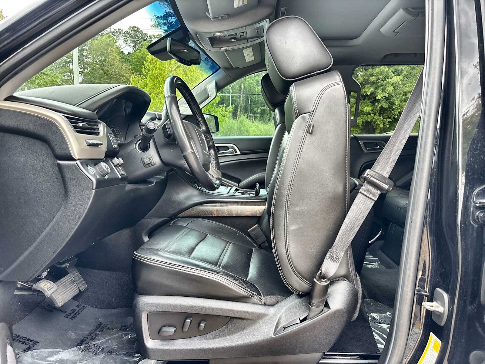 Thumbnail: 2019 GMC Yukon - 3