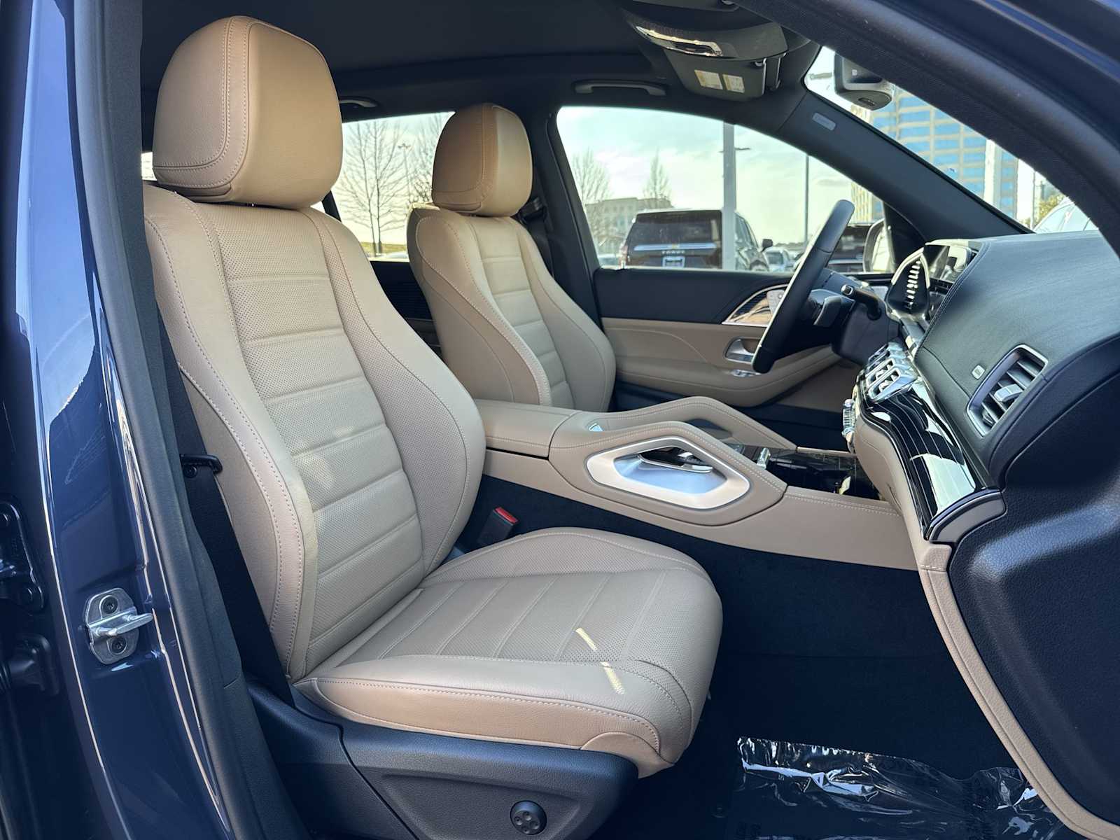 Thumbnail: 2026 Mercedes-Benz GLE - 20