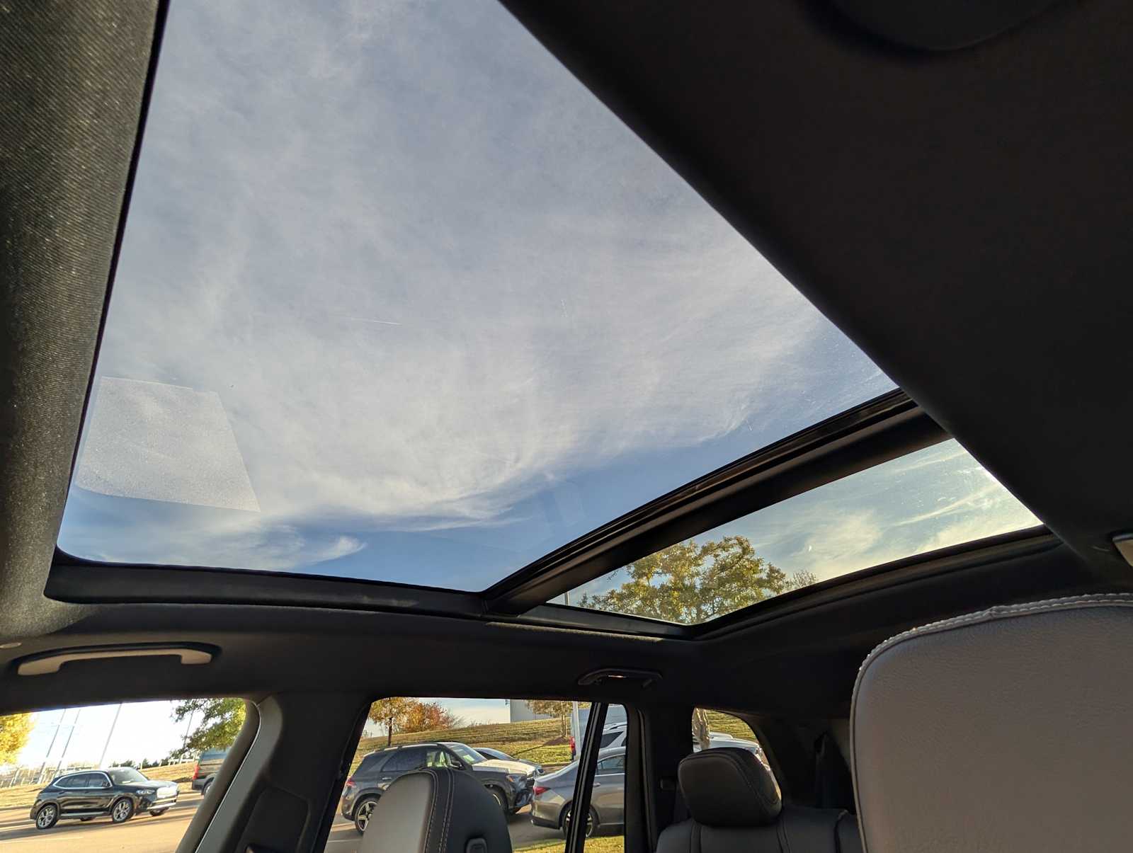 Thumbnail: 2025 Mercedes-Benz GLS - 19