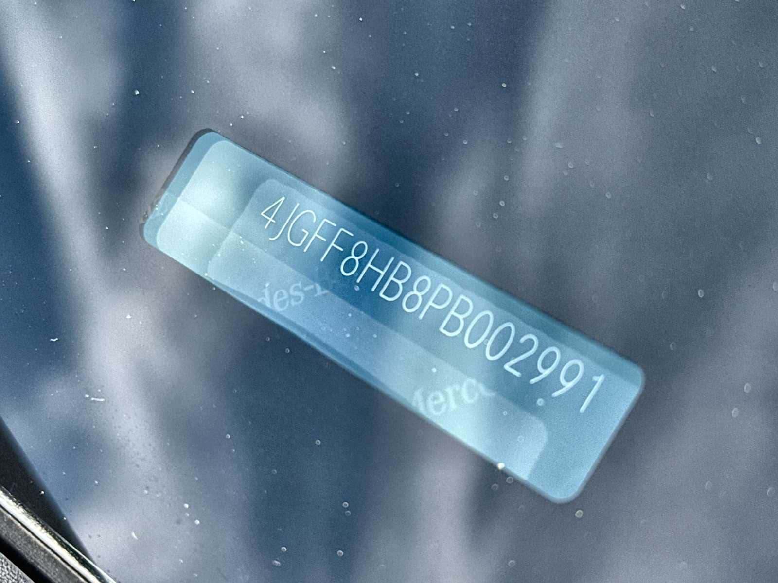 Thumbnail: 2023 Mercedes-Benz GLS - 25