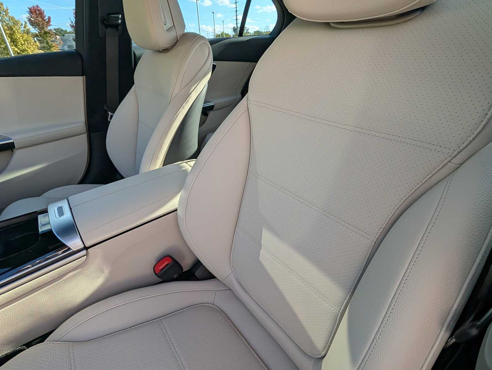 Thumbnail: 2026 Mercedes-Benz C-Class - 15