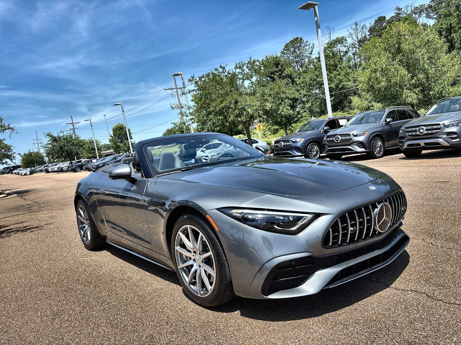 Thumbnail: 2025 Mercedes-Benz SL-Class - 11