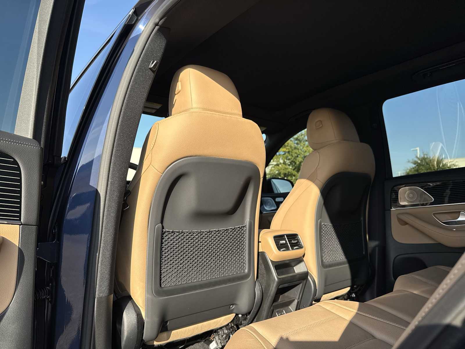 Thumbnail: 2026 Mercedes-Benz GLE - 16