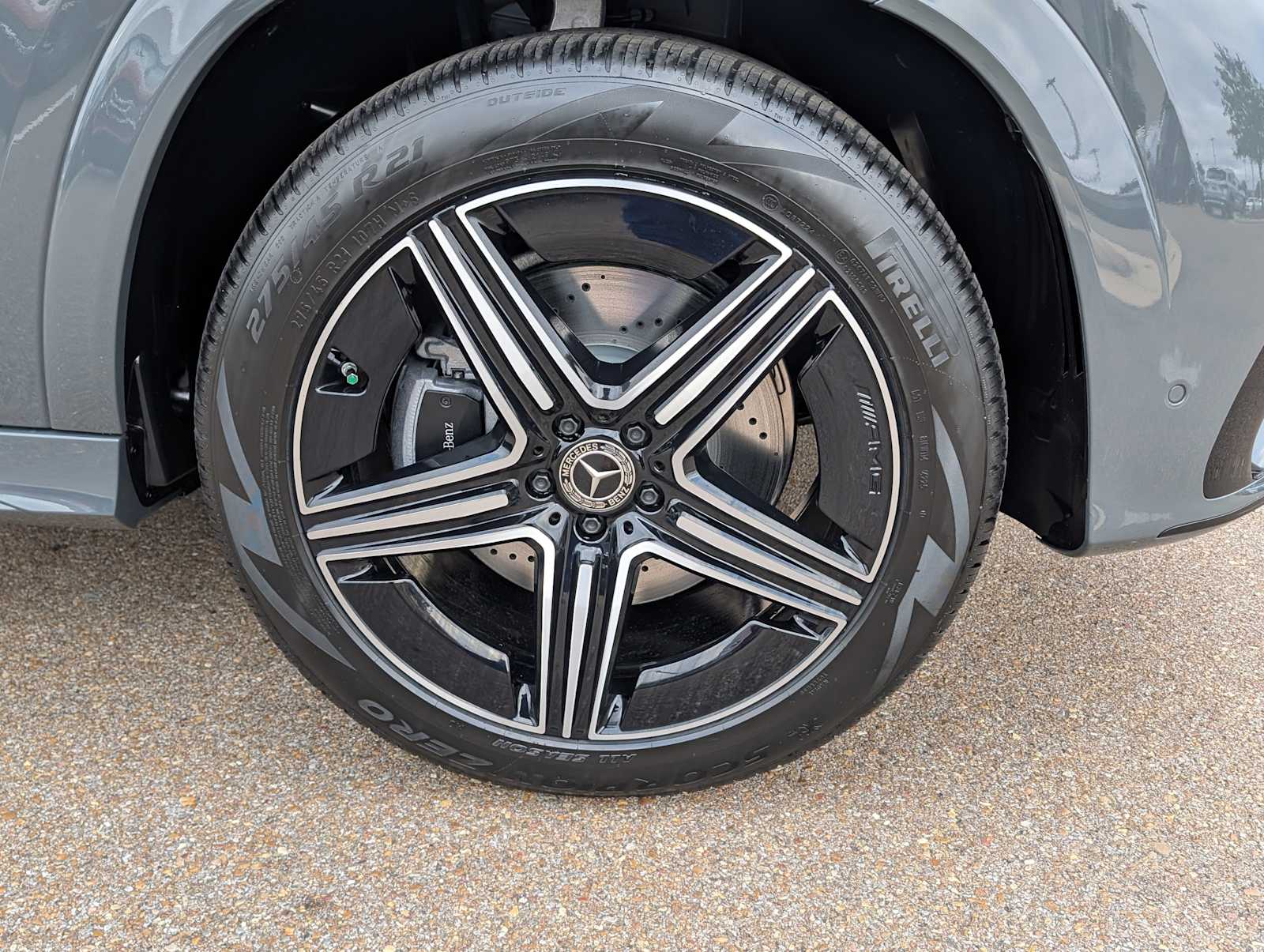 Thumbnail: 2026 Mercedes-Benz GLE - 25