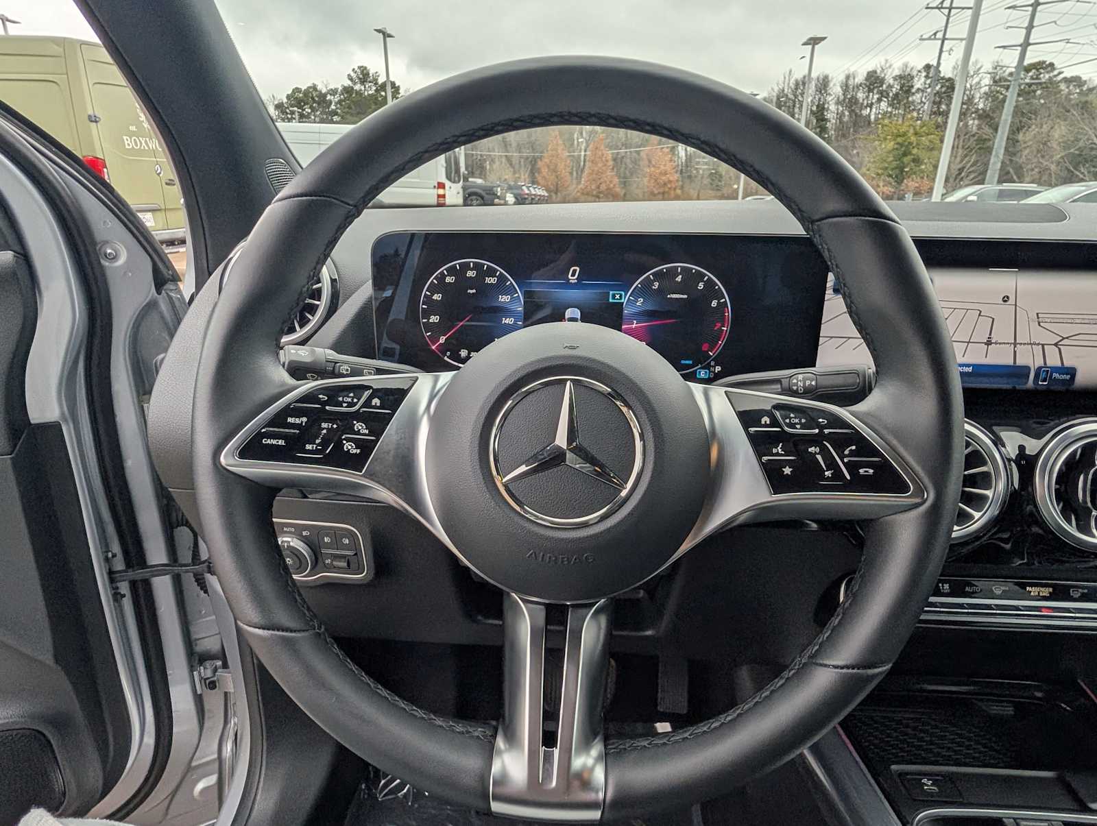 Thumbnail: 2025 Mercedes-Benz GLA - 10