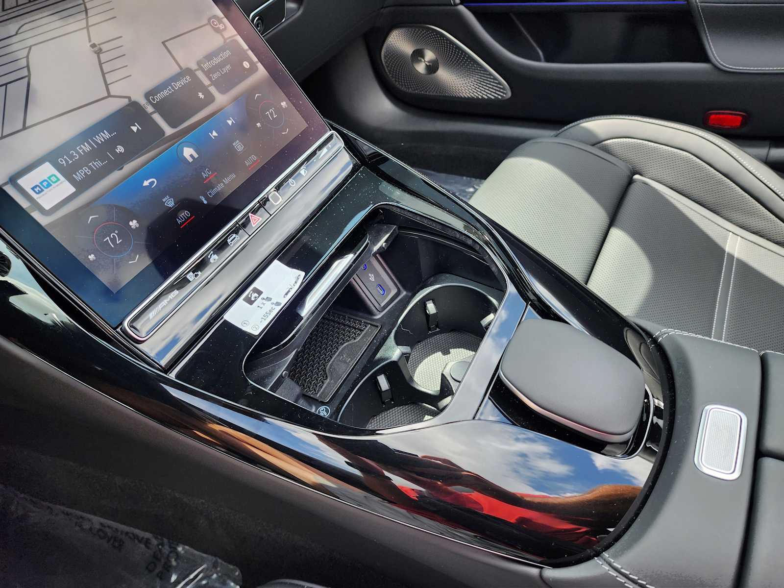 Thumbnail: 2025 Mercedes-Benz SL-Class - 18